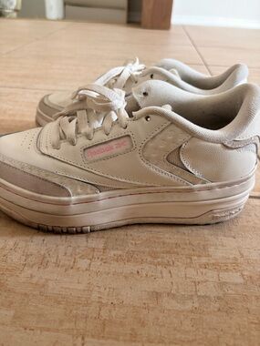 Women’s Limited Edition BARBIE Platform Reebok